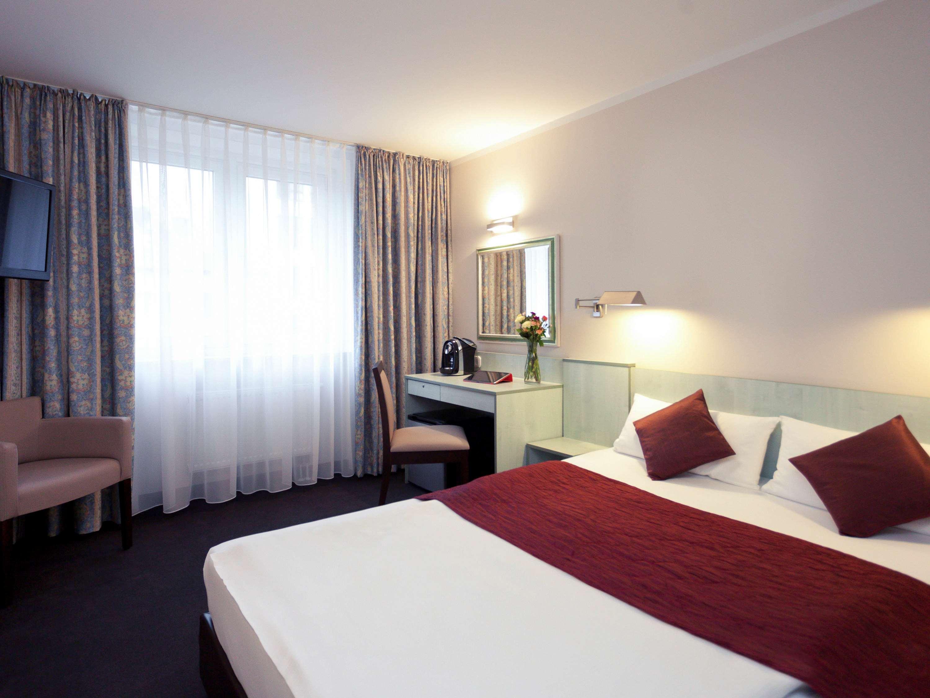 โรงแรมเมอร์เคียว แฟรงค์เฟิร์ต ซิตี้ เมสเซอ Frankfurt am Main ภายนอก รูปภาพ