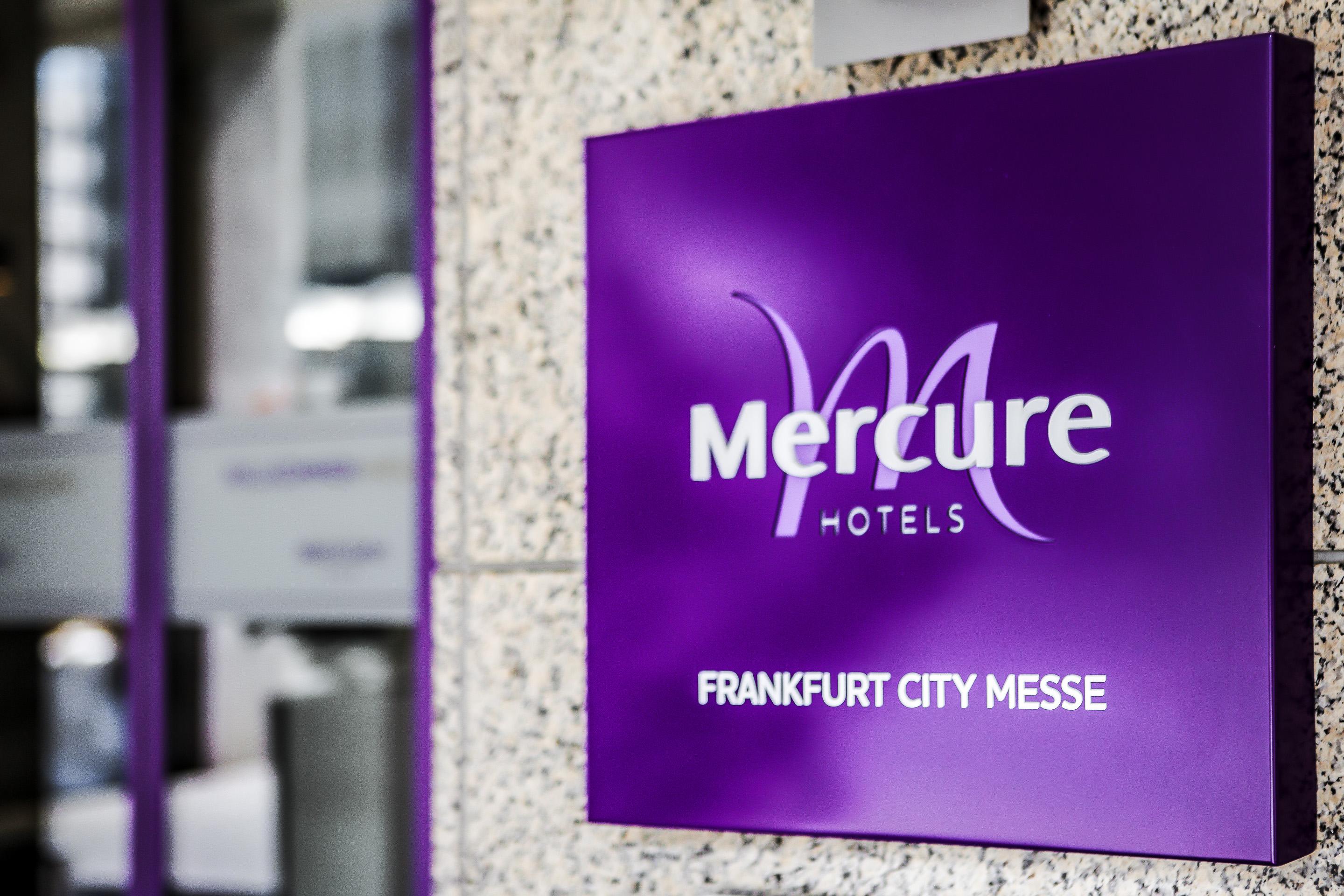โรงแรมเมอร์เคียว แฟรงค์เฟิร์ต ซิตี้ เมสเซอ Frankfurt am Main ภายนอก รูปภาพ