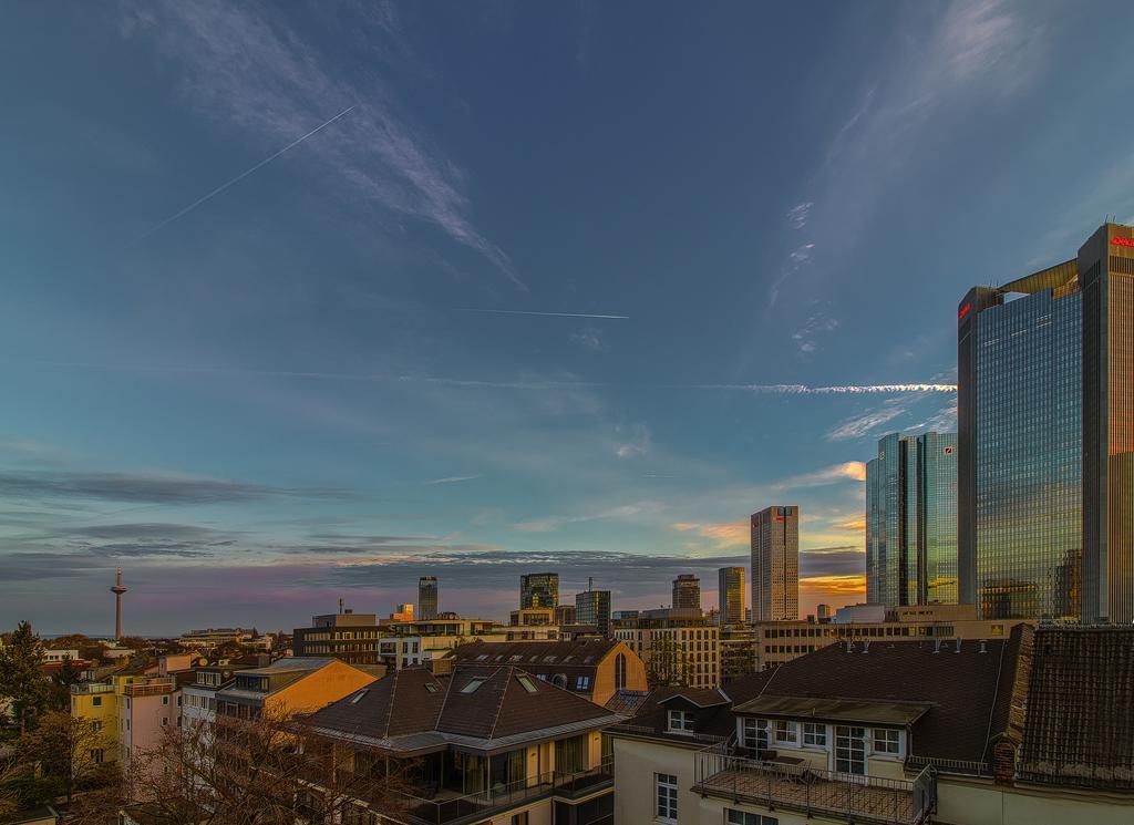 โรงแรมเมอร์เคียว แฟรงค์เฟิร์ต ซิตี้ เมสเซอ Frankfurt am Main ภายนอก รูปภาพ